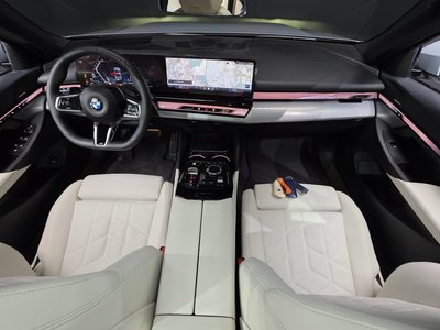 BMW 5 SERIES - 5
