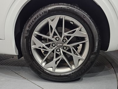 صورة 6 لـ 2021 Genesis GV70