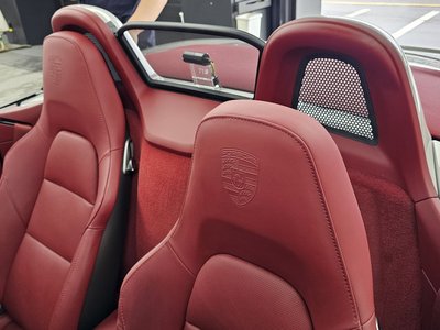 2023 Porsche 718 — миниатюра 16