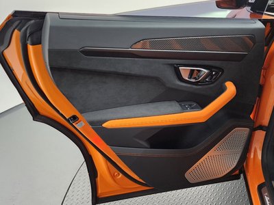 صورة مصغرة 15 لـ 2022 Lamborghini URUS