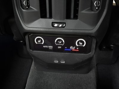 2025 BMW X3 缩略图 29