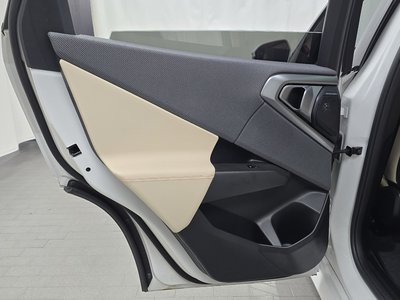 2025 BMW X3 缩略图 15