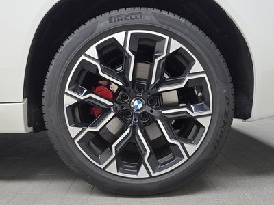 صورة 8 لـ 2025 BMW X3