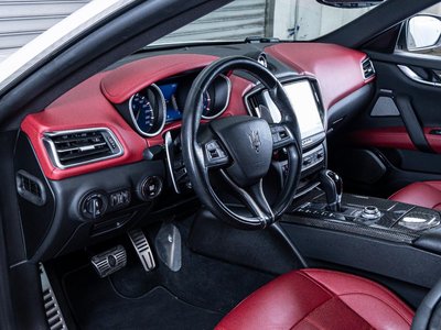 صورة مصغرة 25 لـ 2018 Maserati GHIBLI