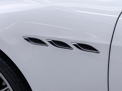 صورة مصغرة 17 لـ 2018 Maserati GHIBLI