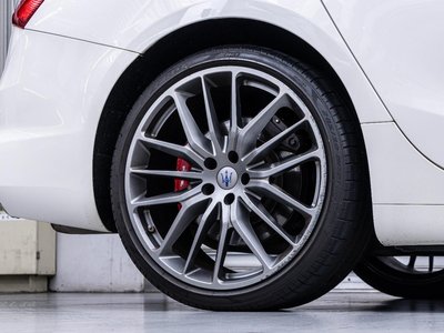 صورة مصغرة 33 لـ 2018 Maserati GHIBLI