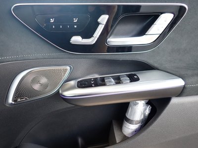 2024 Mercedes-BENZ EQE 缩略图 12