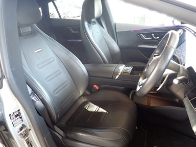 2024 Mercedes-BENZ EQE 照片 10
