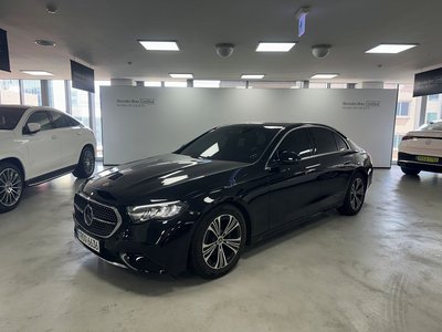 صورة 1 لـ 2024 Mercedes-BENZ E-CLASS