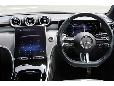 2024 Mercedes-BENZ GLC — миниатюра 13