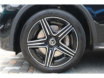 2024 Mercedes-BENZ GLC — миниатюра 32