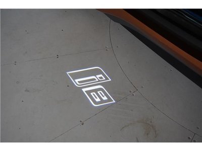 2019 BMW I8 缩略图 38