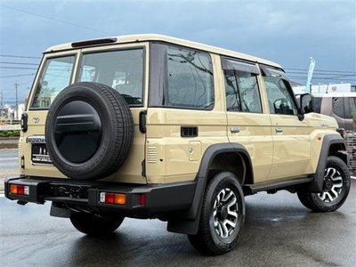 2025 Toyota LAND CRUISER 70 照片 10
