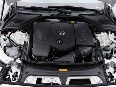 MERCEDES-BENZ E-CLASS - 7