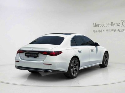 MERCEDES-BENZ E-CLASS - 5