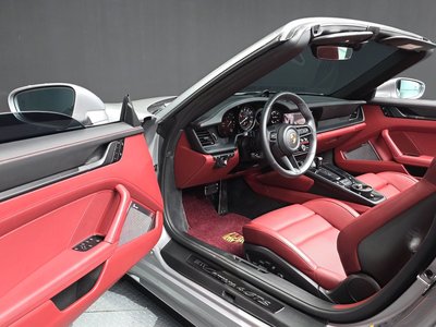 PORSCHE 911 - 10