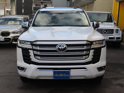 TOYOTA LAND CRUISER 300 - 4