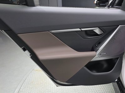 صورة مصغرة 15 لـ 2024 BMW 5 SERIES