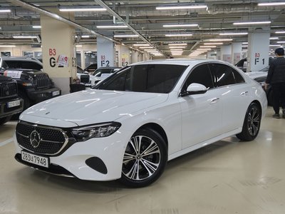 MERCEDES-BENZ E-CLASS - 4