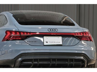 2023 AUDI E-TRON GT QUATTRO thumbnail 29
