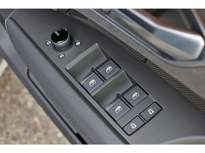 2023 AUDI E-TRON GT QUATTRO thumbnail 60