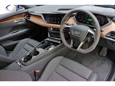 2023 AUDI E-TRON GT QUATTRO — фото 3