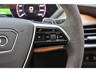 2023 AUDI E-TRON GT QUATTRO thumbnail 47