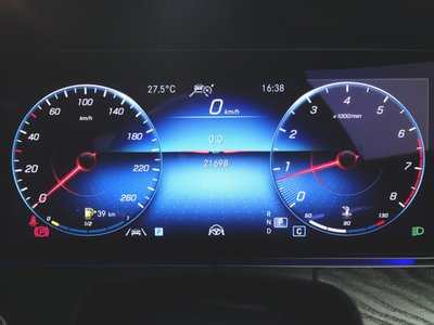 صورة مصغرة 14 لـ 2021 Mercedes-BENZ E-CLASS