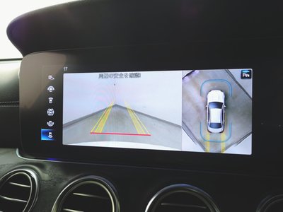 صورة مصغرة 17 لـ 2021 Mercedes-BENZ E-CLASS