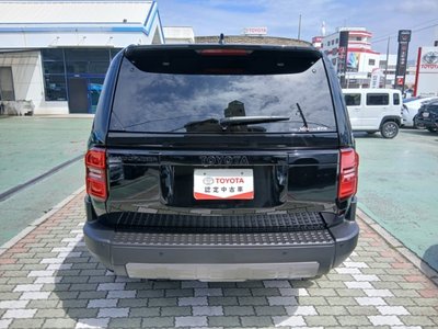TOYOTA LAND CRUISER 250 - 5