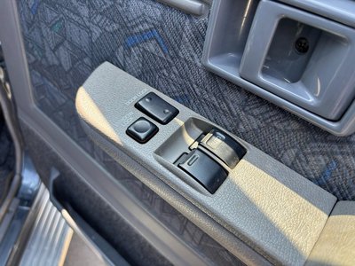 2002 Toyota LAND CRUISER 70 缩略图 26