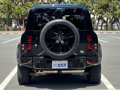 LAND ROVER DEFENDER 110 X DYNAMIC HSE D300 - 4