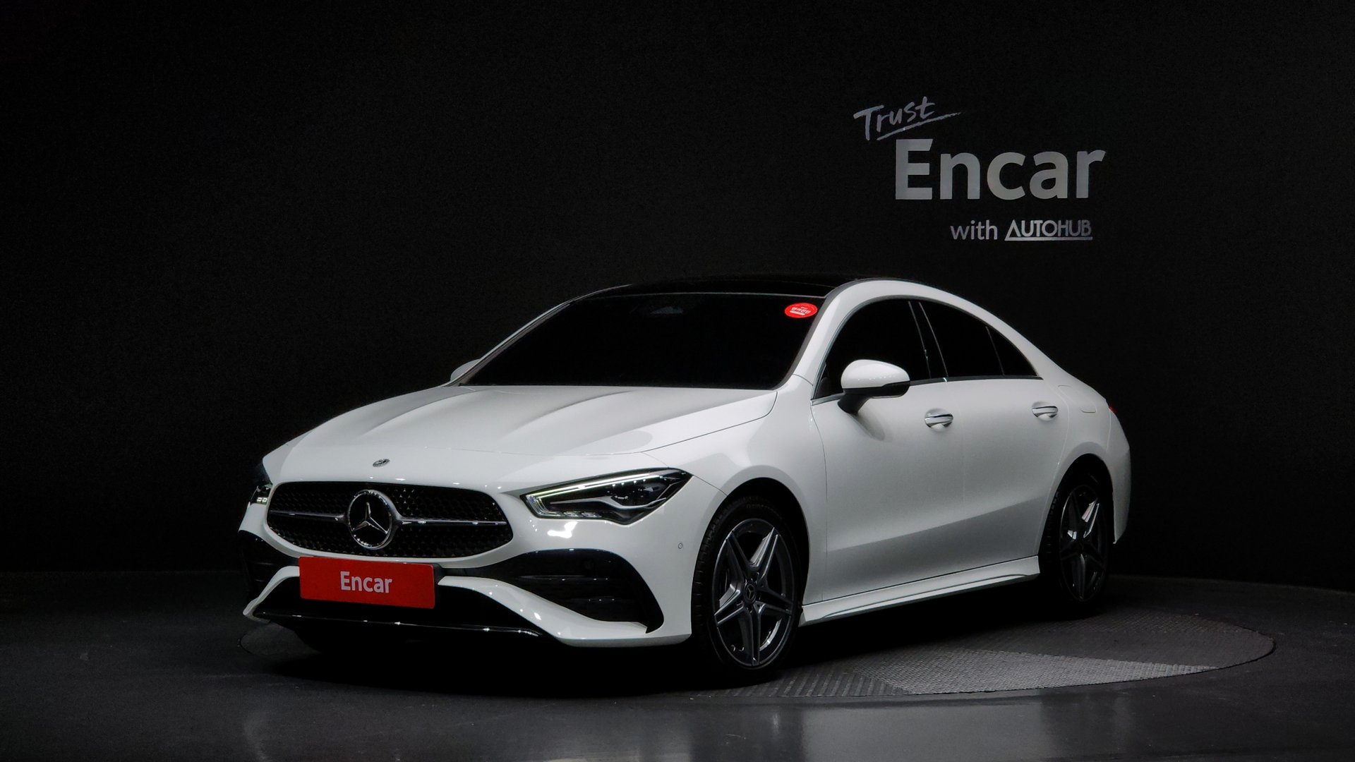 MERCEDES-BENZ CLA - View 1