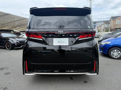 صورة 6 لـ 2023 Toyota VELLFIRE
