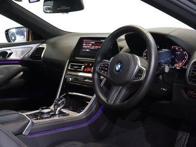 2022 BMW 8 SERIES CABRIOLET — миниатюра 25