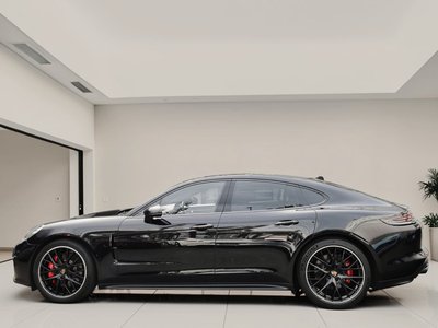 PORSCHE PANAMERA - 8