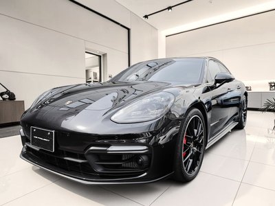 PORSCHE PANAMERA - 9