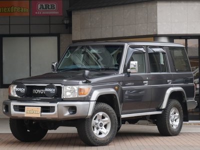 صورة 1 لـ 2015 Toyota LAND CRUISER 70