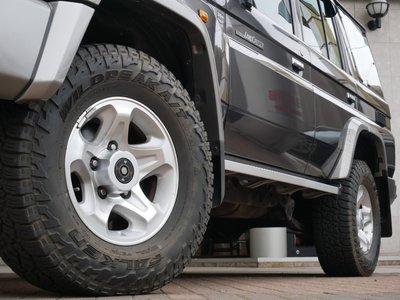 صورة مصغرة 21 لـ 2015 Toyota LAND CRUISER 70