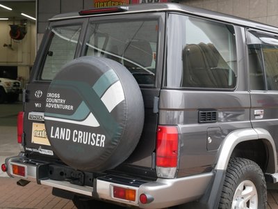 صورة 9 لـ 2015 Toyota LAND CRUISER 70