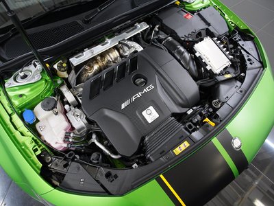صورة 8 لـ 2025 Mercedes-BENZ A-CLASS AMG