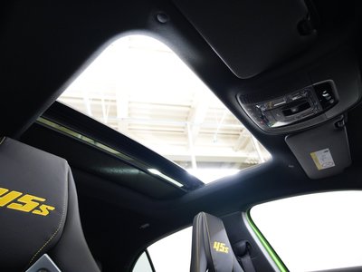 صورة 4 لـ 2025 Mercedes-BENZ A-CLASS AMG