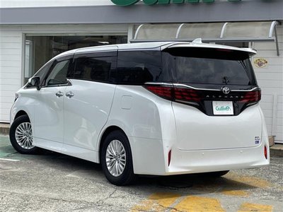 TOYOTA ALPHARD - 4