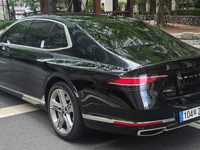 2024 Genesis G90 (RS4) photo 3
