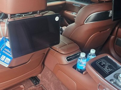 2024 Genesis G90 (RS4) photo 10