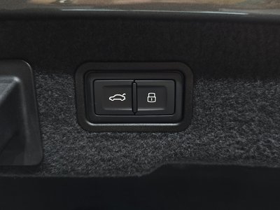 2021 AUDI A8 缩略图 22