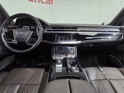2021 AUDI A8 photo 5