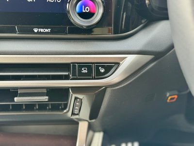 2025 Lexus RX 缩略图 59