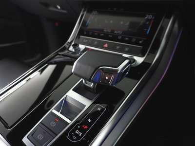 صورة مصغرة 16 لـ 2023 AUDI Q8