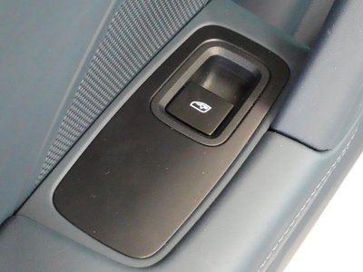 2023 Porsche 911 — миниатюра 17